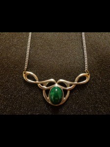 http://forvikingsonly.nu/119-322-thickbox/pendant-with-natural-stone-and-chain.jpg
