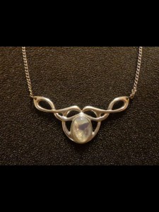 http://forvikingsonly.nu/122-325-thickbox/pendant-with-natural-stone-and-chain.jpg