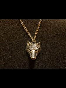http://forvikingsonly.nu/225-434-thickbox/pendant-with-chain-wolf-head.jpg